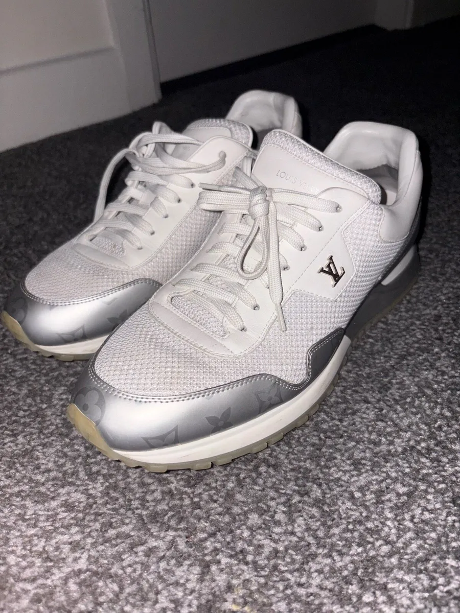 Louis Vuitton - Image 1