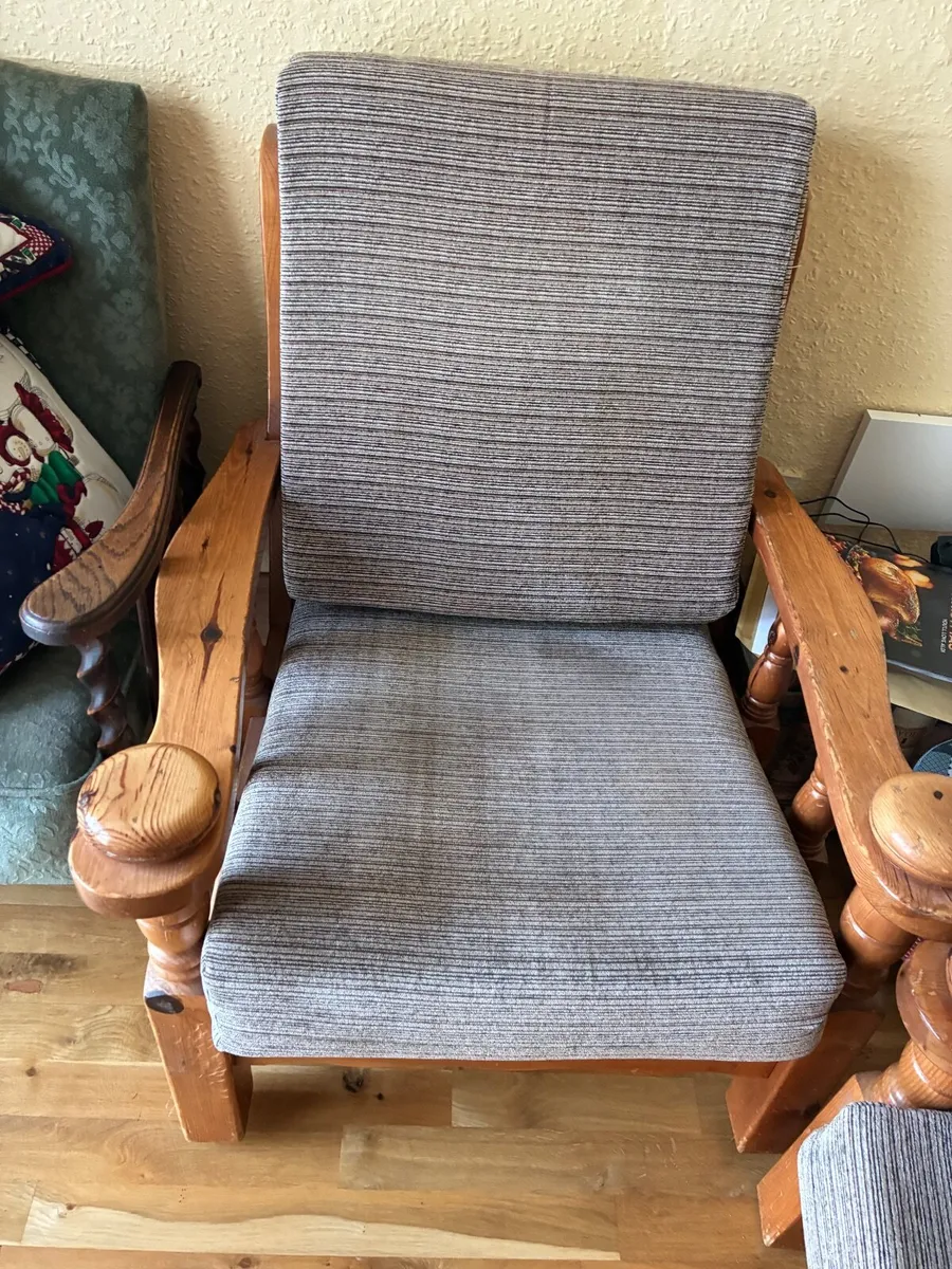 Chairs x 2 - Image 1