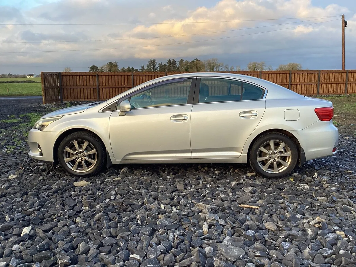 2012 TOYOTA AVENSIS D4D - Image 4