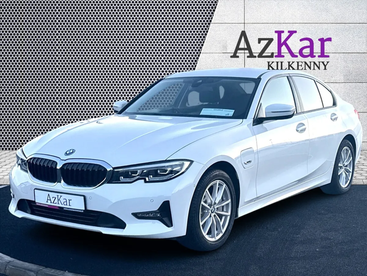 BMW 3-Series 2022 330e SE PRO AUTO 288BHP NCT 2028 - Image 3