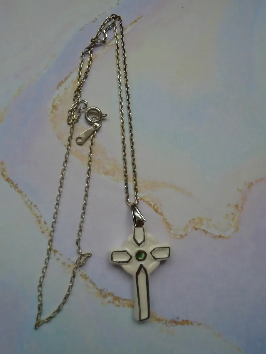 Cross and chain, Jewellery, Gift - Image 3