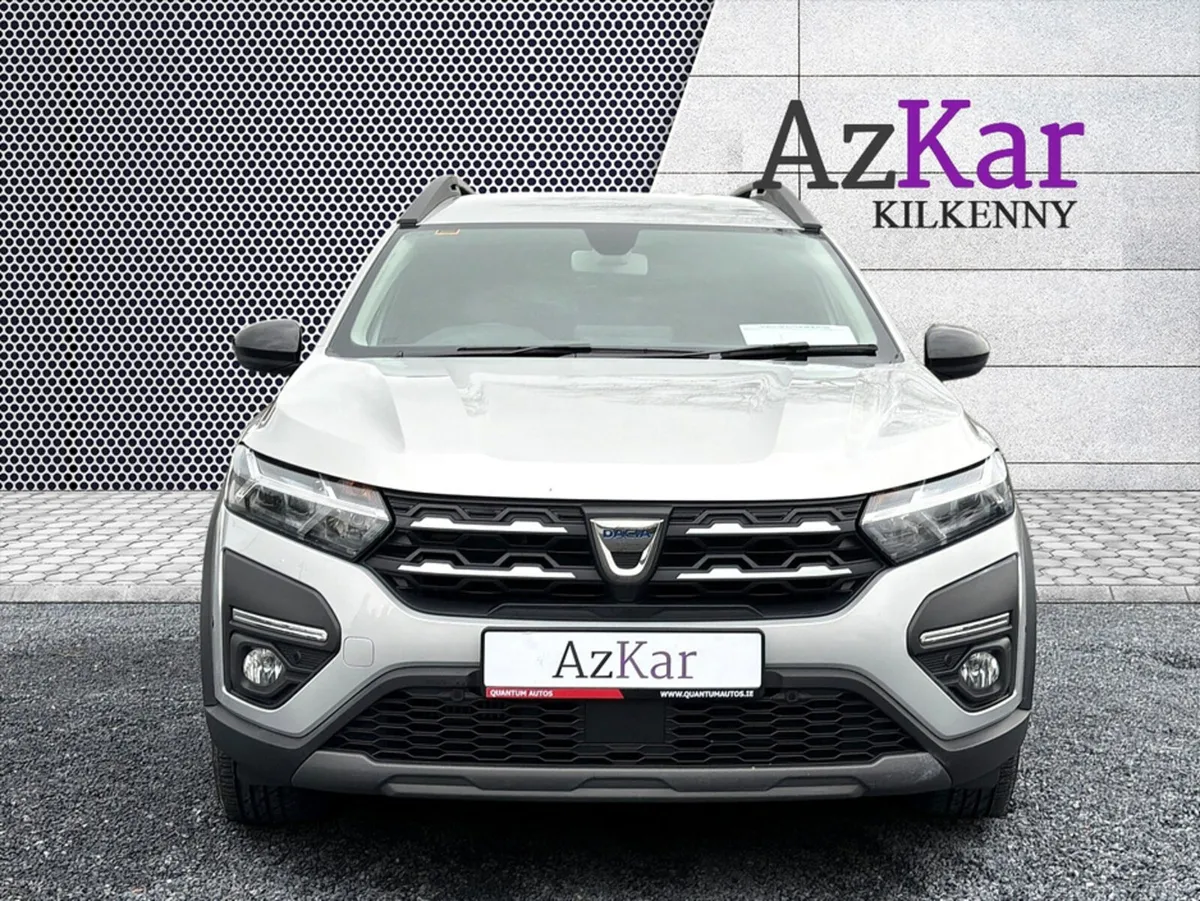 Dacia Jogger 2023 EXTREME TCe110 7 SEATER €93PW WI - Image 2