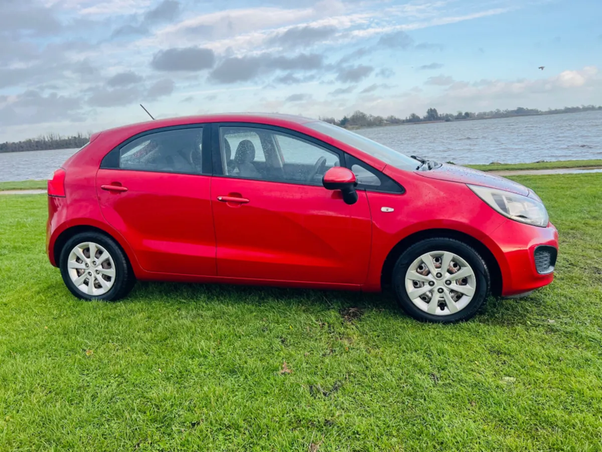 Kia Rio 1.25 MANUAL//CLEAN CAR//LOW MILEAGE - Image 3