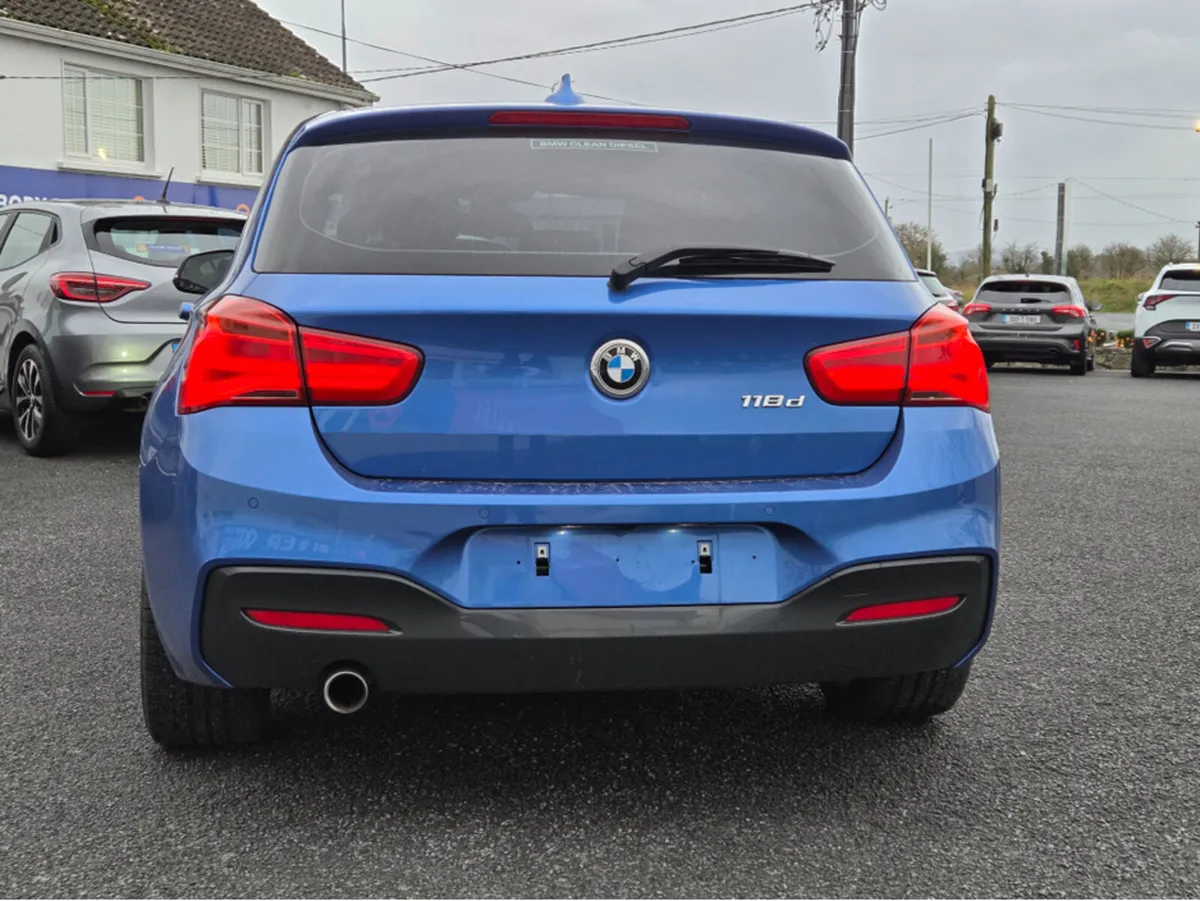 BMW 1-Series Estoril Blue M sport 118 D - Image 4