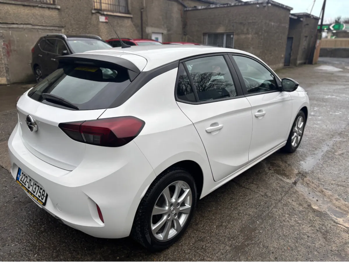 Opel Corsa SC-1.2 75PS-PET-5SP-MY22 4DR - Image 2