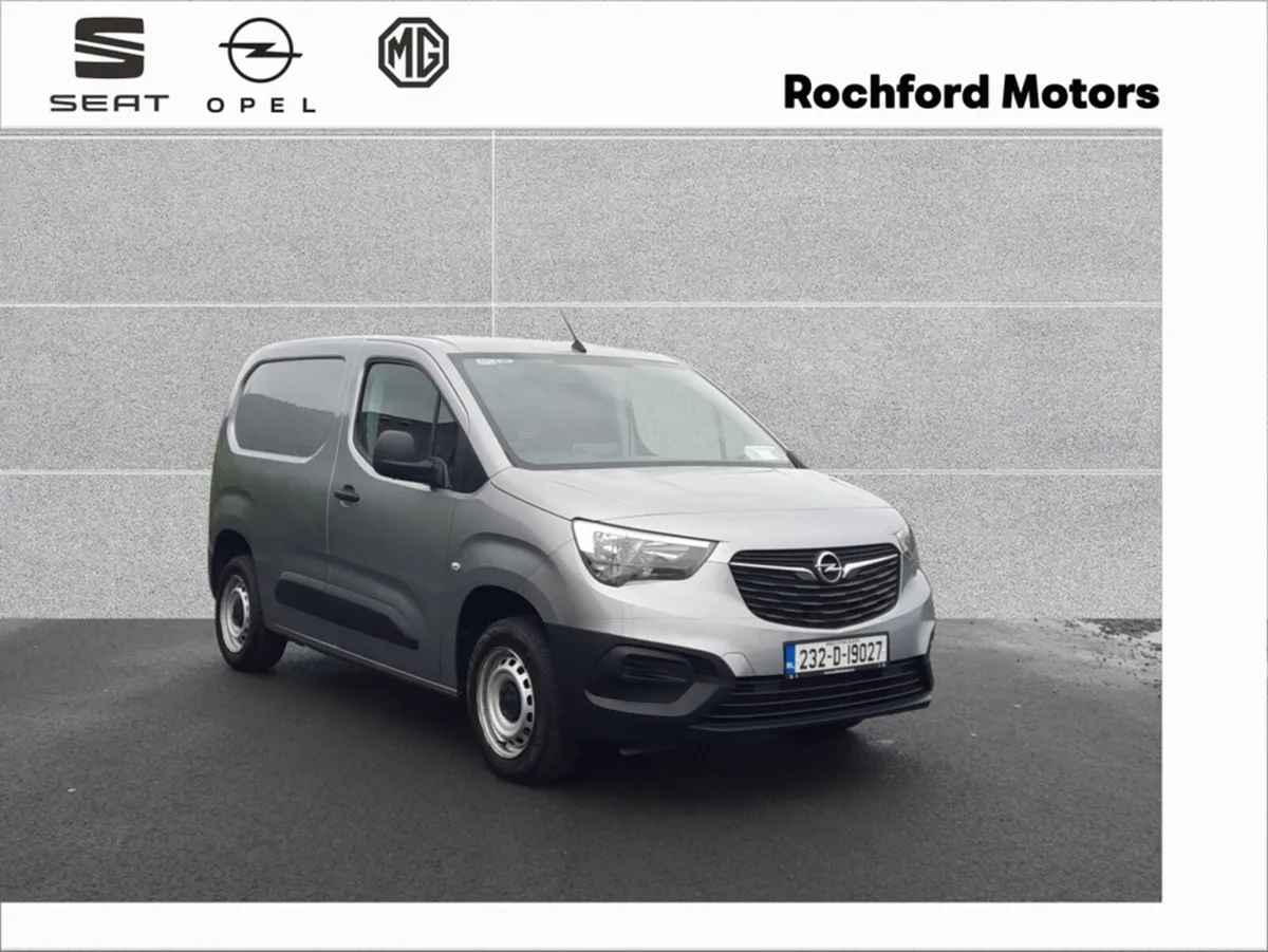 Opel Combo KOMF L1H1-1.5 100PS D 3DR - Image 1