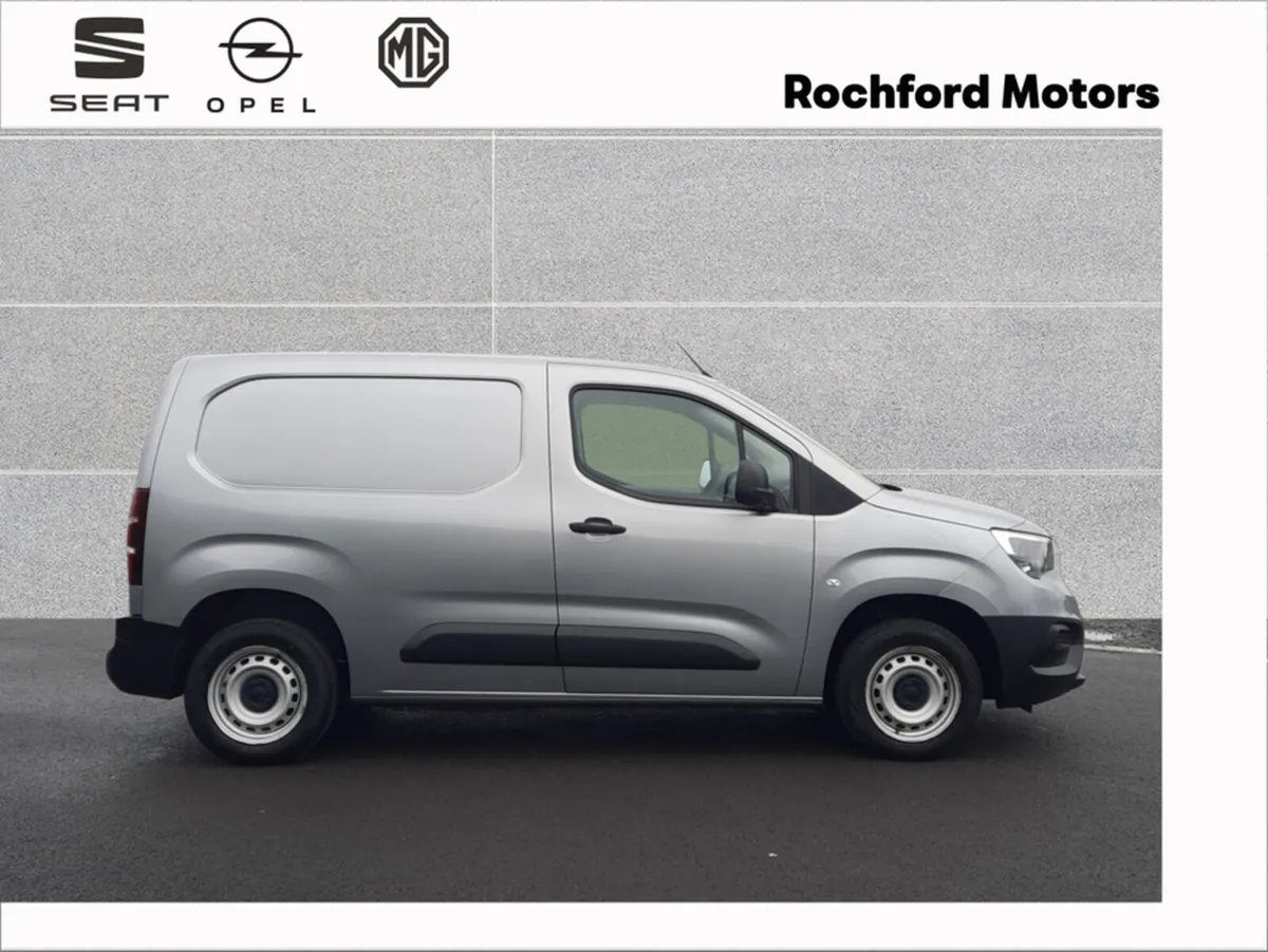 Opel Combo KOMF L1H1-1.5 100PS D 3DR - Image 3