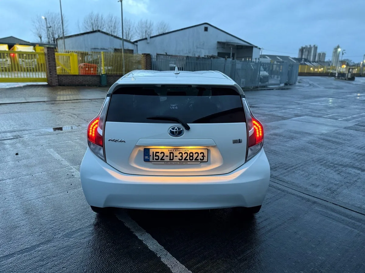 2015 Toyota Aqua Auto 1.5 Petrol Hybrid 95000KM - Image 4