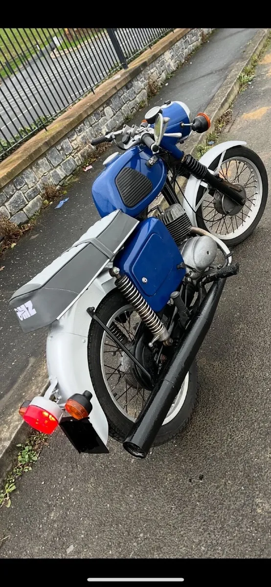 MZ 125 1979 - Image 4