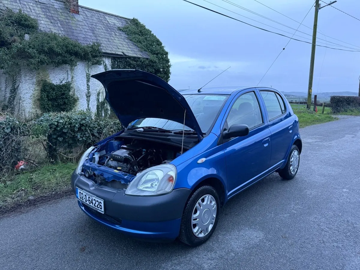 02 Toyota Yaris " ONLY 5000 miles, as new" - Image 2