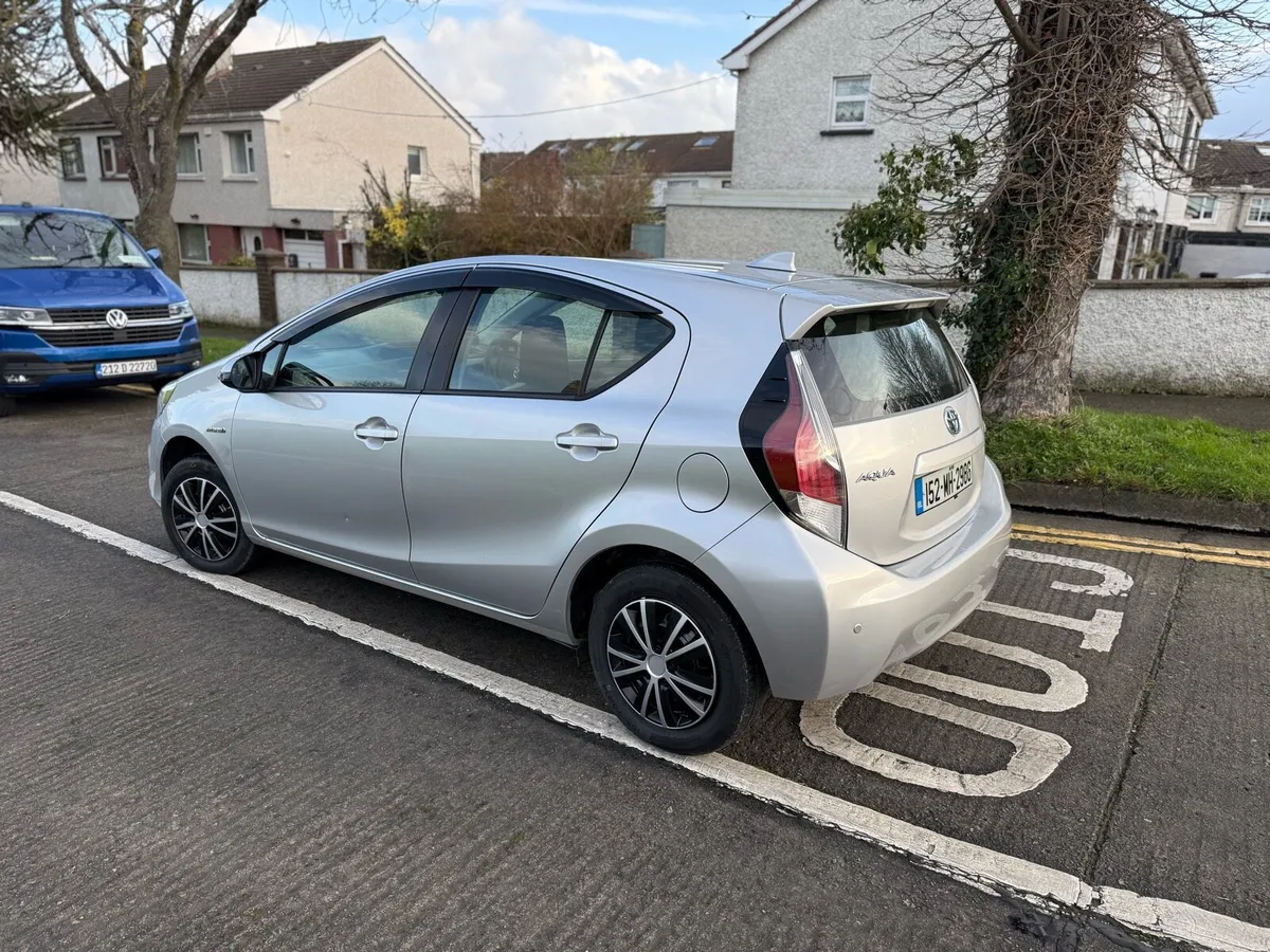 2015 Toyota Aqua Automatic 95000KM NCT and tax - Image 3