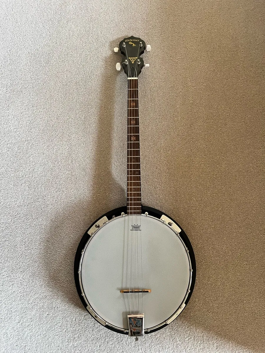 Tenor Banjo - Image 1