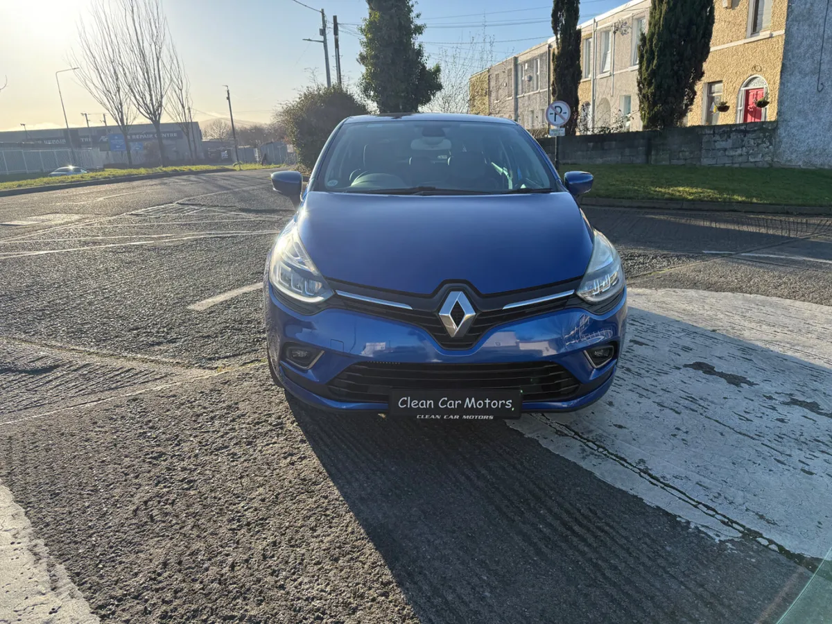Renault clio 2017 1.2 petrol Auto - Image 2