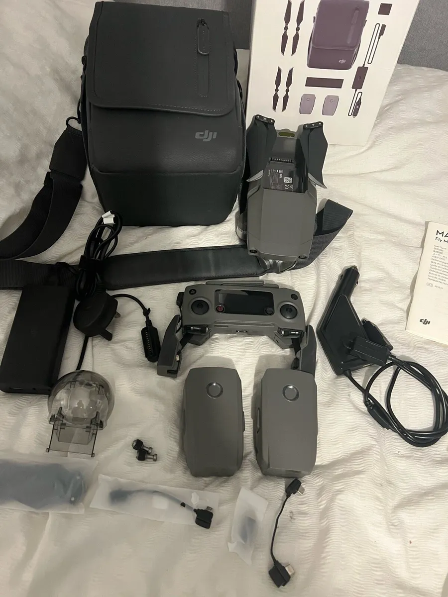 Dji Mavic 2 pro very little flight time and bat cy - Image 1