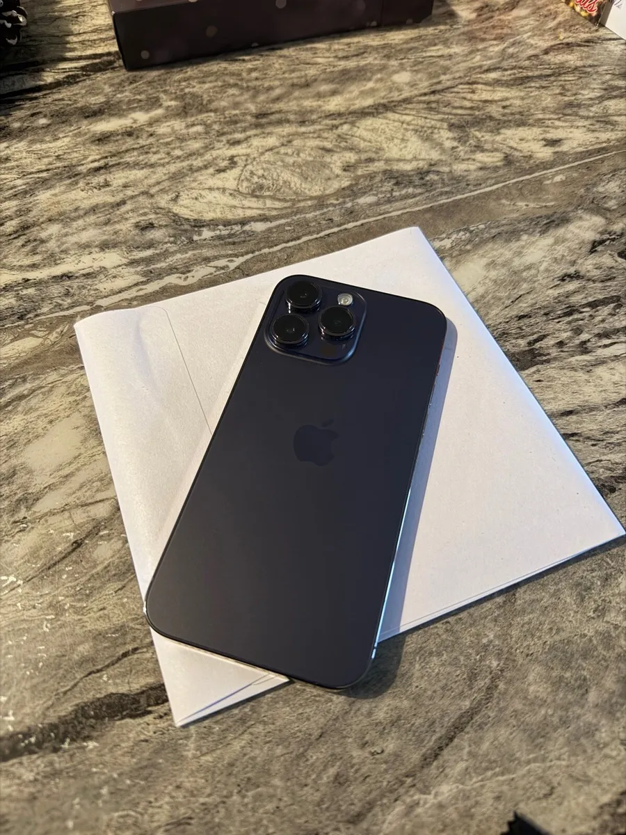 iPhone 14 Pro Max - Image 3