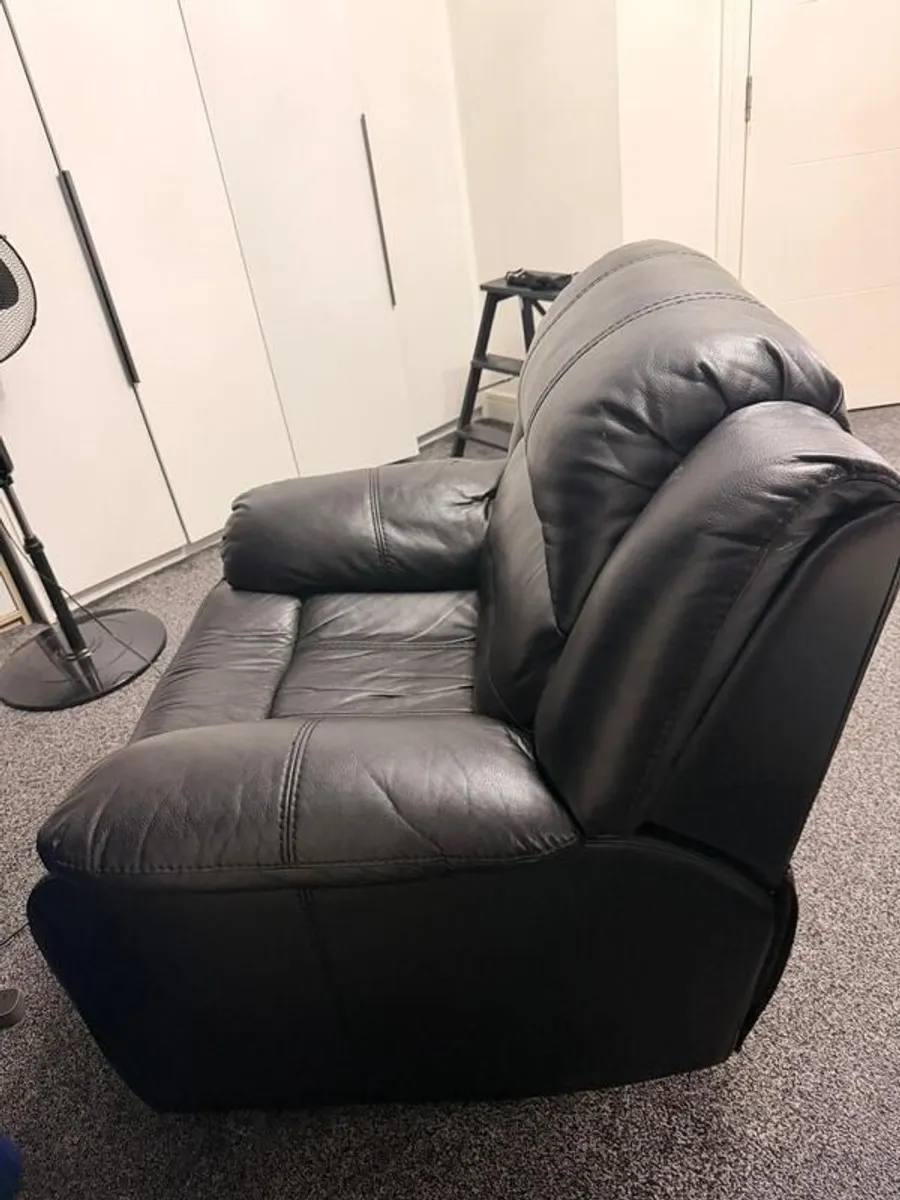 Manual Harvey Norman Recliner - Image 3