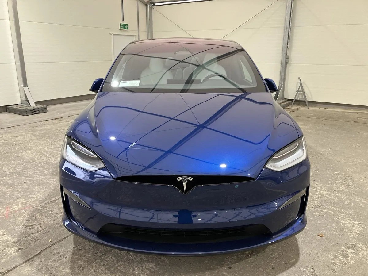 Tesla X Plaid- Left hand drive - Image 2