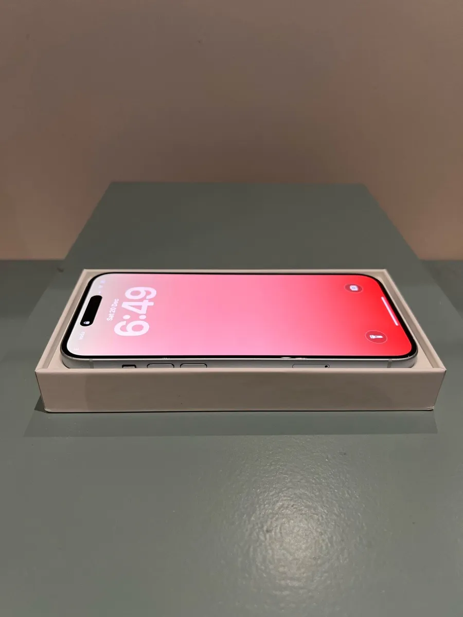 iPhone 15 plus - Image 1