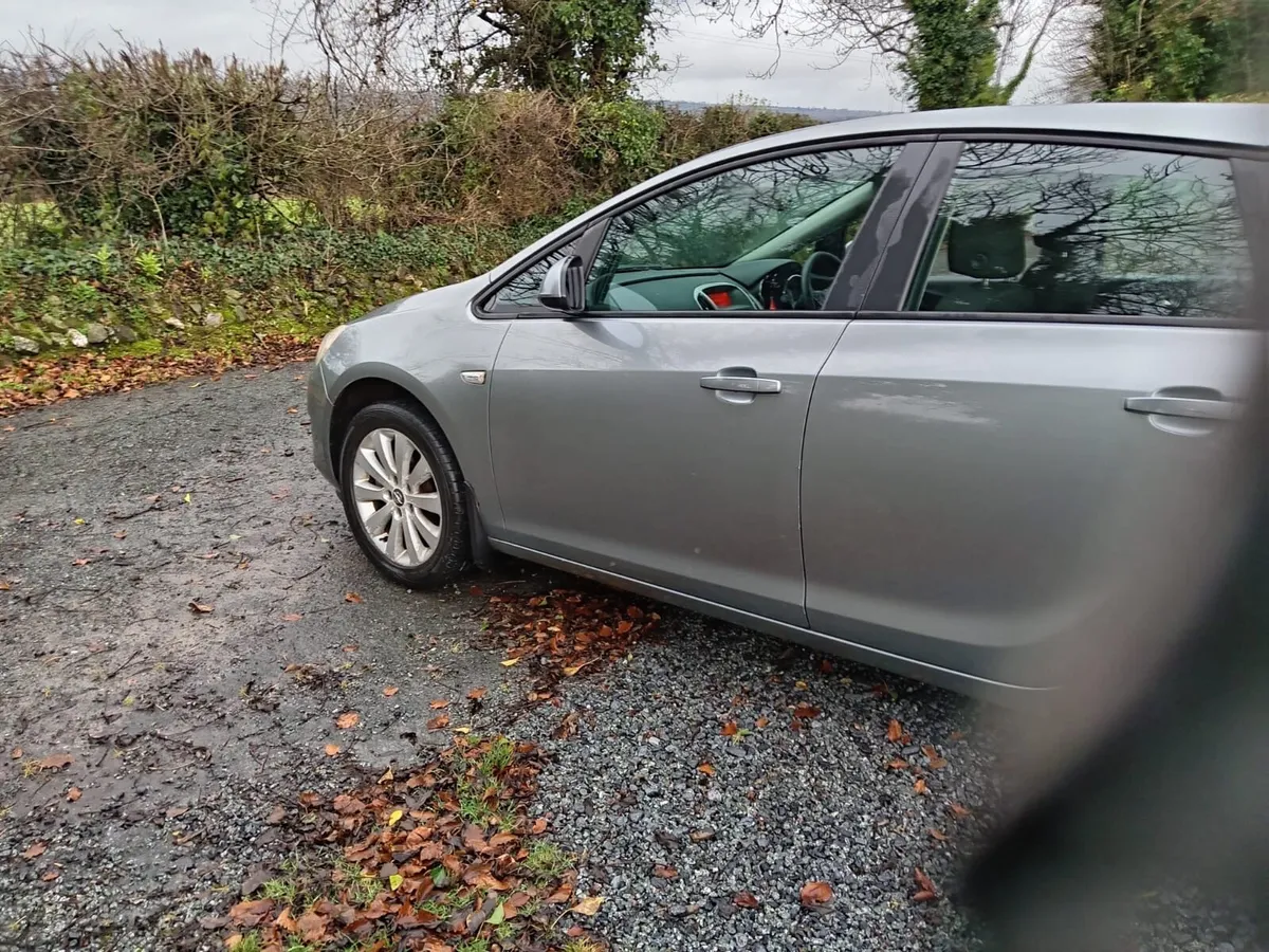 Opel Astra - Image 4