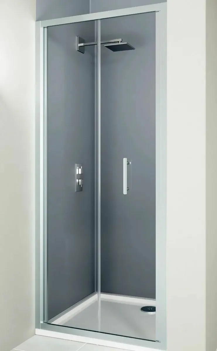 Bathshack Galway 900mm Alcove BiFold Shower Bundle - Image 1