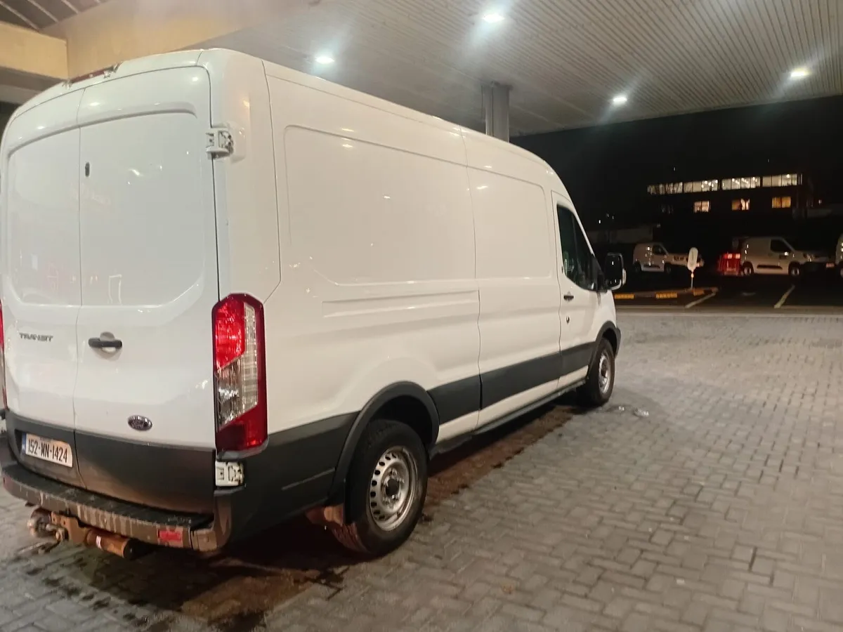 2015 ford transit - Image 4