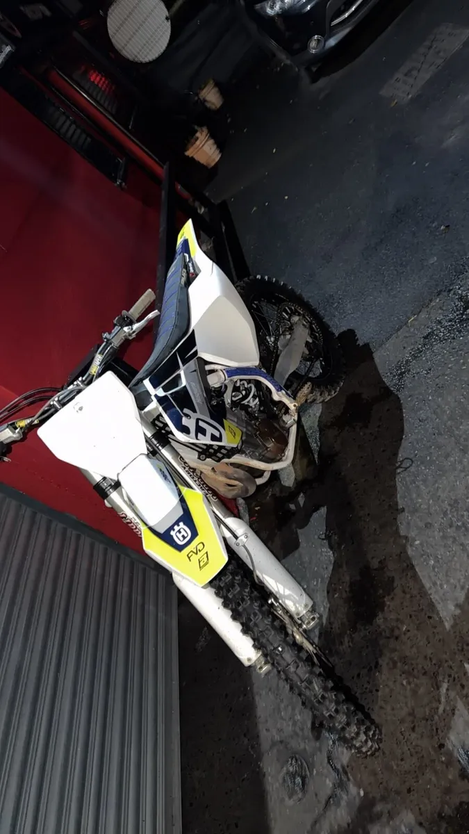 Husqvarna 450 - Image 4