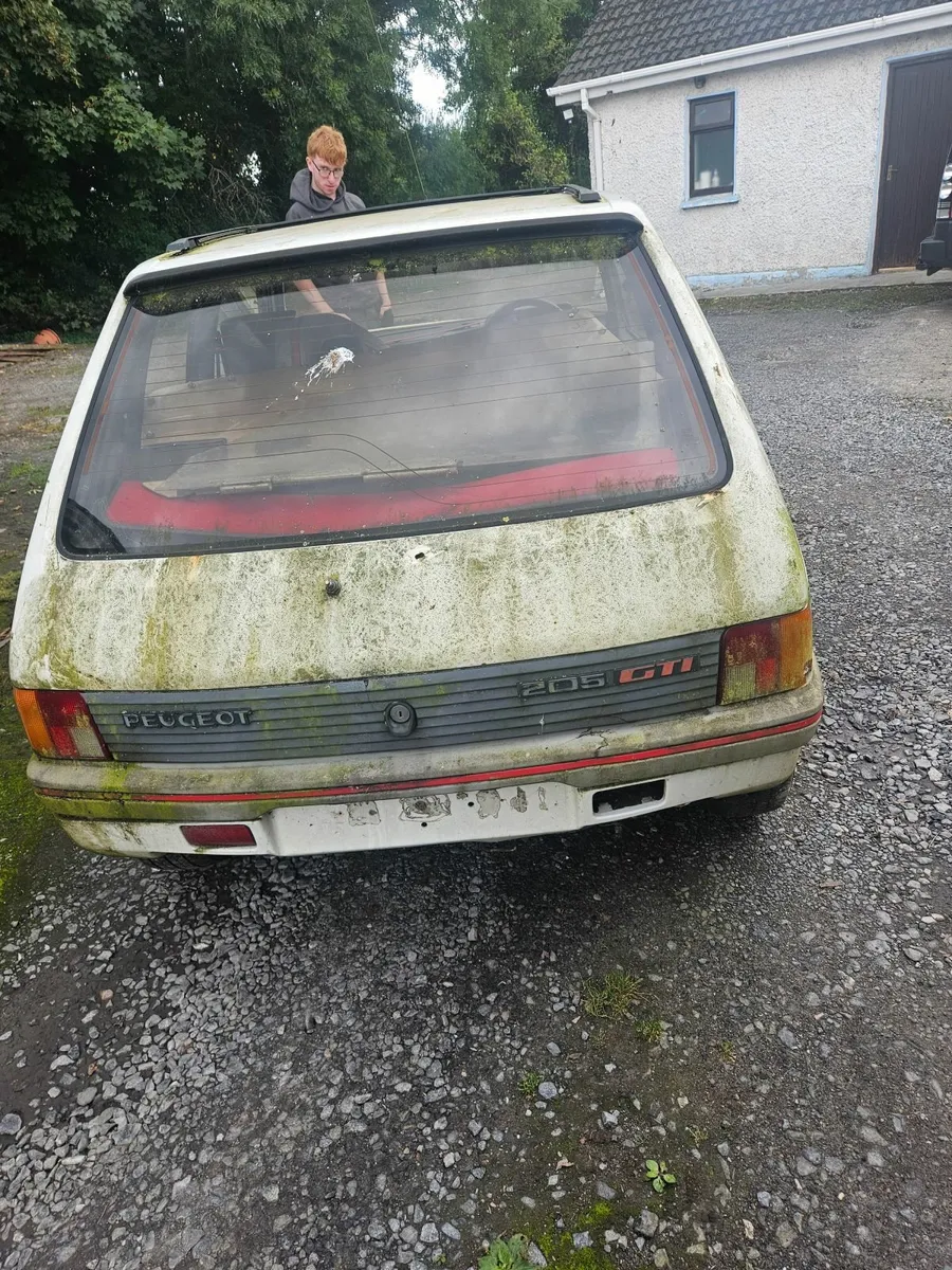Peugeot  205 parts and 99 partner - Image 2