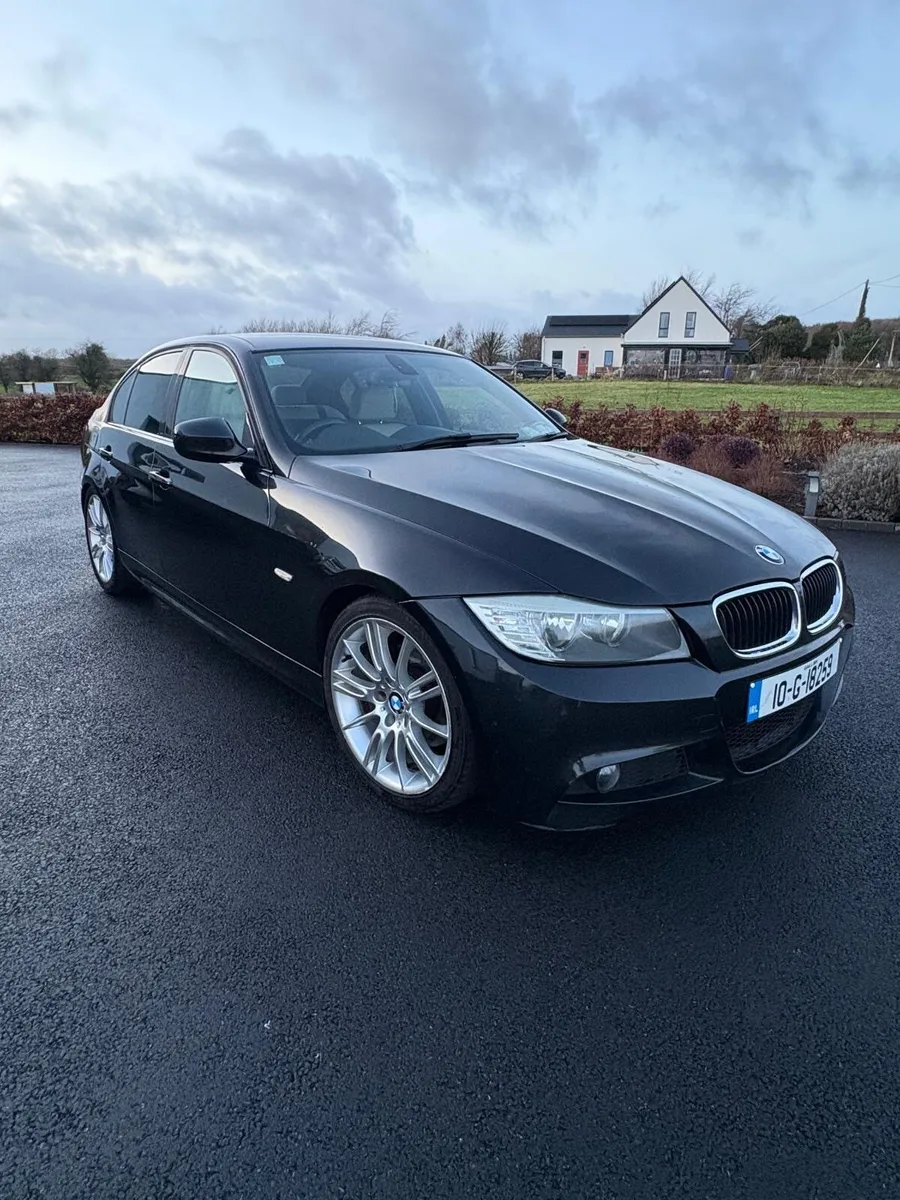 BMW 3-Series 2010 - Image 1