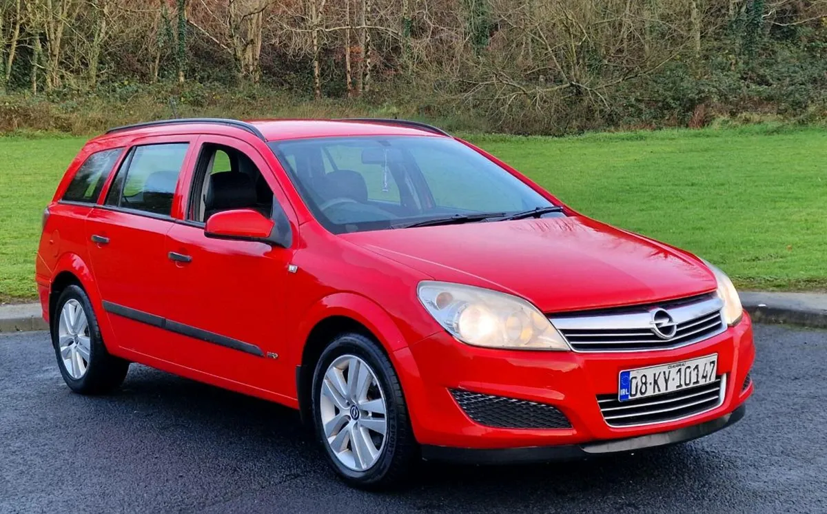 Opel Astra Estate 1.3 diesel NCT 08/26 - Image 1