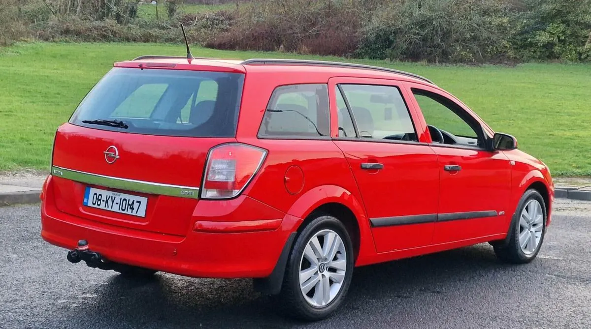 Opel Astra Estate 1.3 diesel NCT 08/26 - Image 4