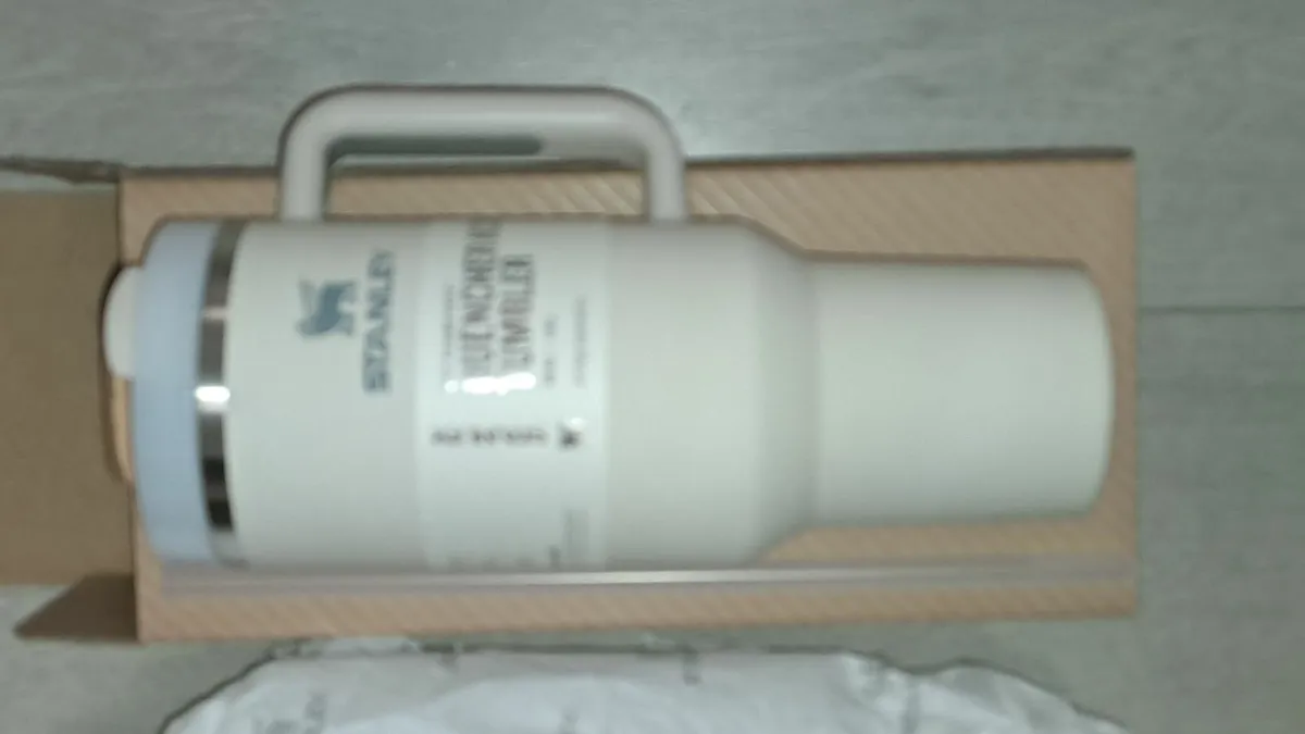 Stanley Cup - Image 1