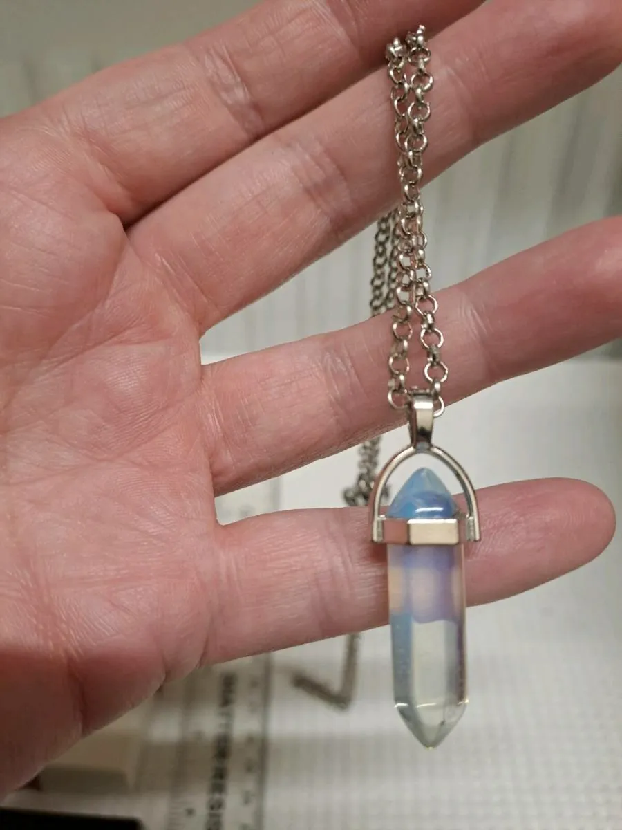 Opaline crystal pendant and necklace - Image 2