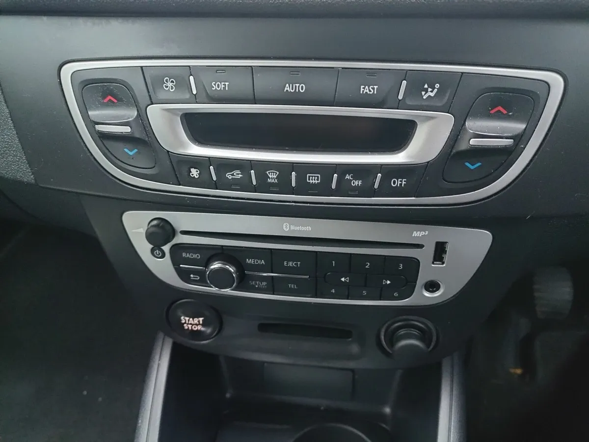 Renault Fluence Nct 26/02/27 €3950 - Image 3