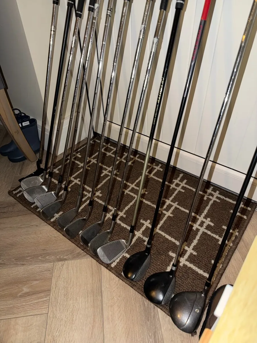 Full Set of Golf clubs and bag - Image 3