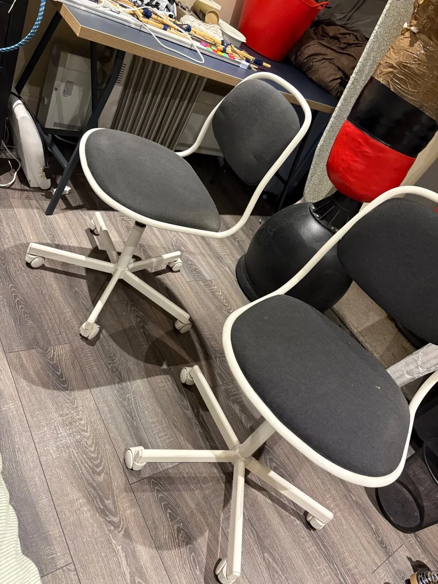 Desk Wheely Chairs - Image 1