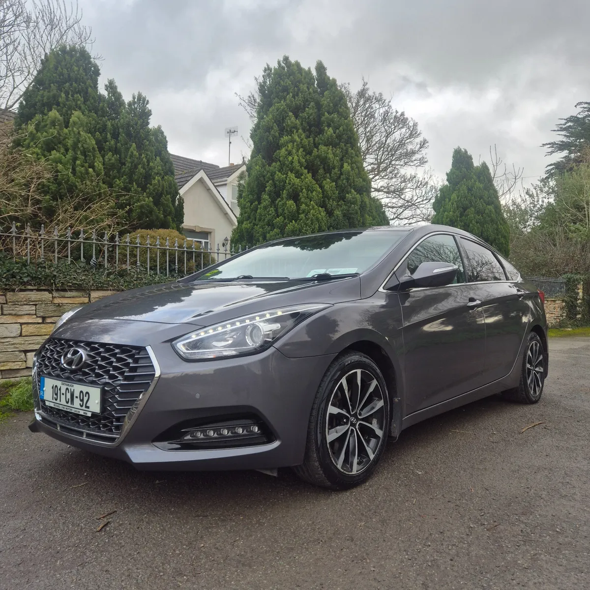 2019 Hyundai i40 Executive - Image 1