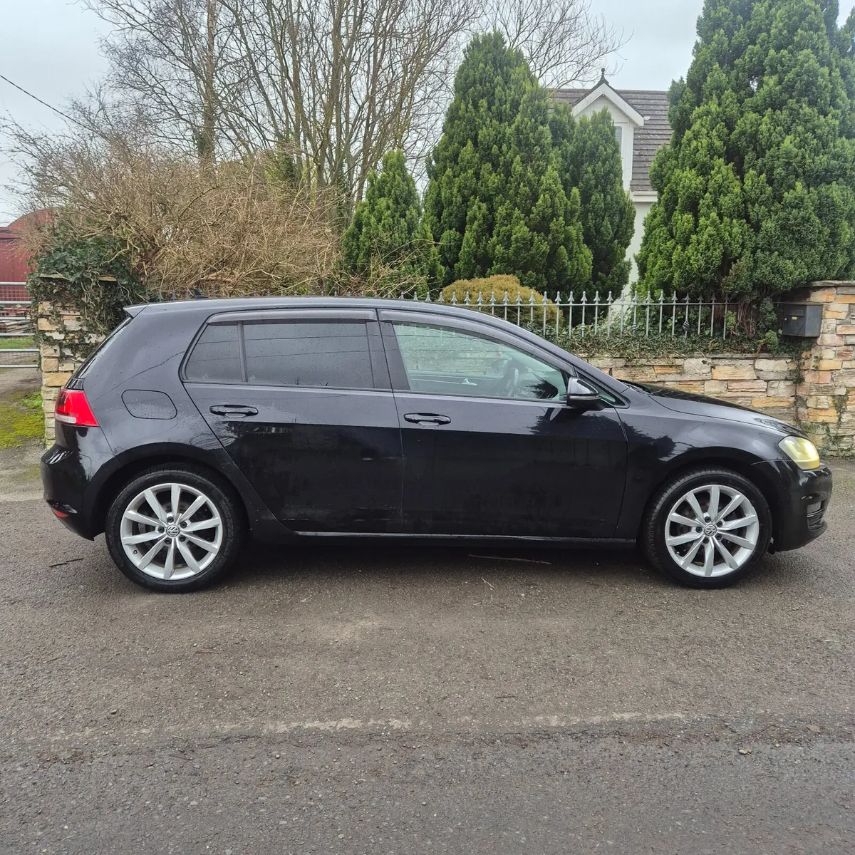 2013 Volkswagen Golf 1.4 tsi highline automatic - Image 2