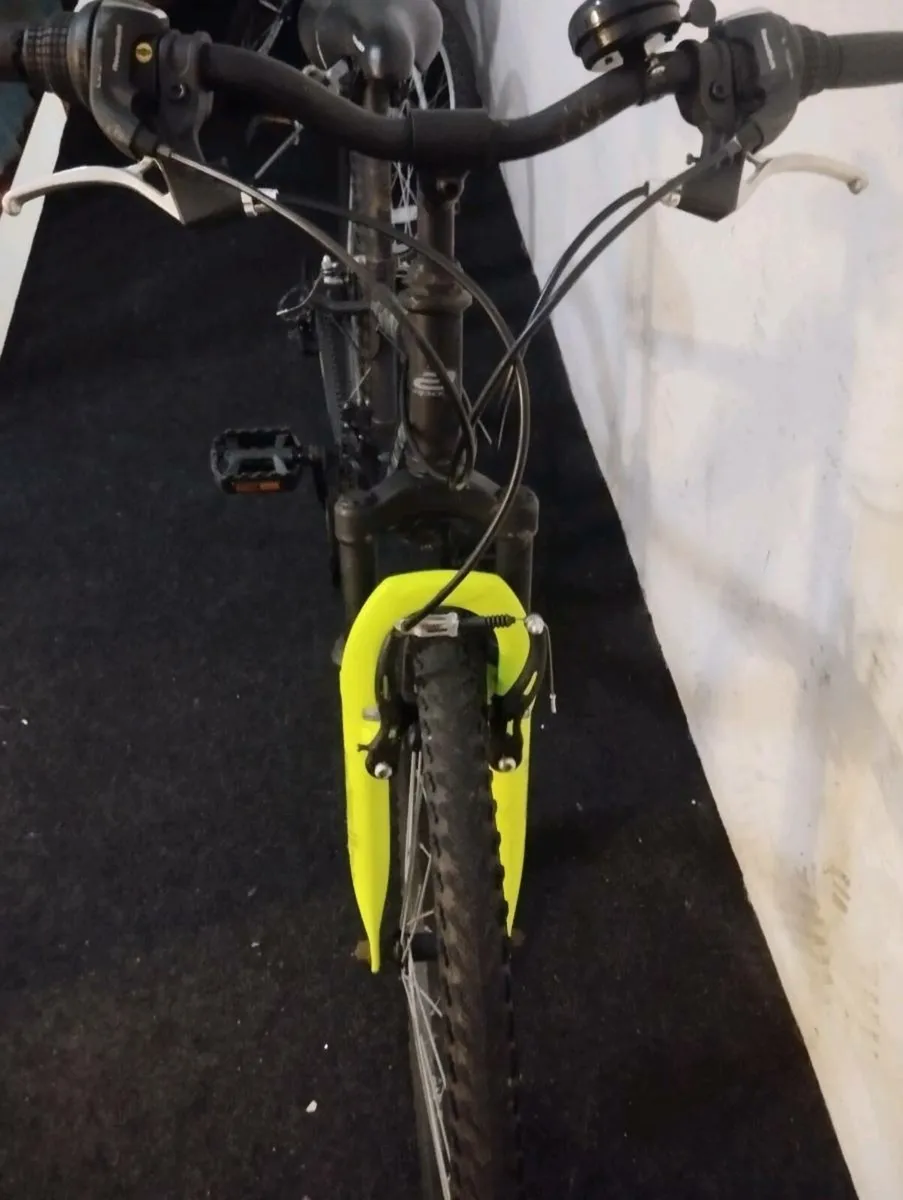 Kids 24inch bike - Image 3