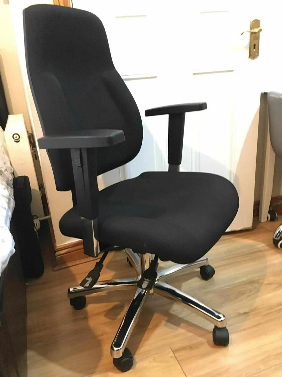 Ergonomic Extremely Comfy Office Chair Gamer - Image 4