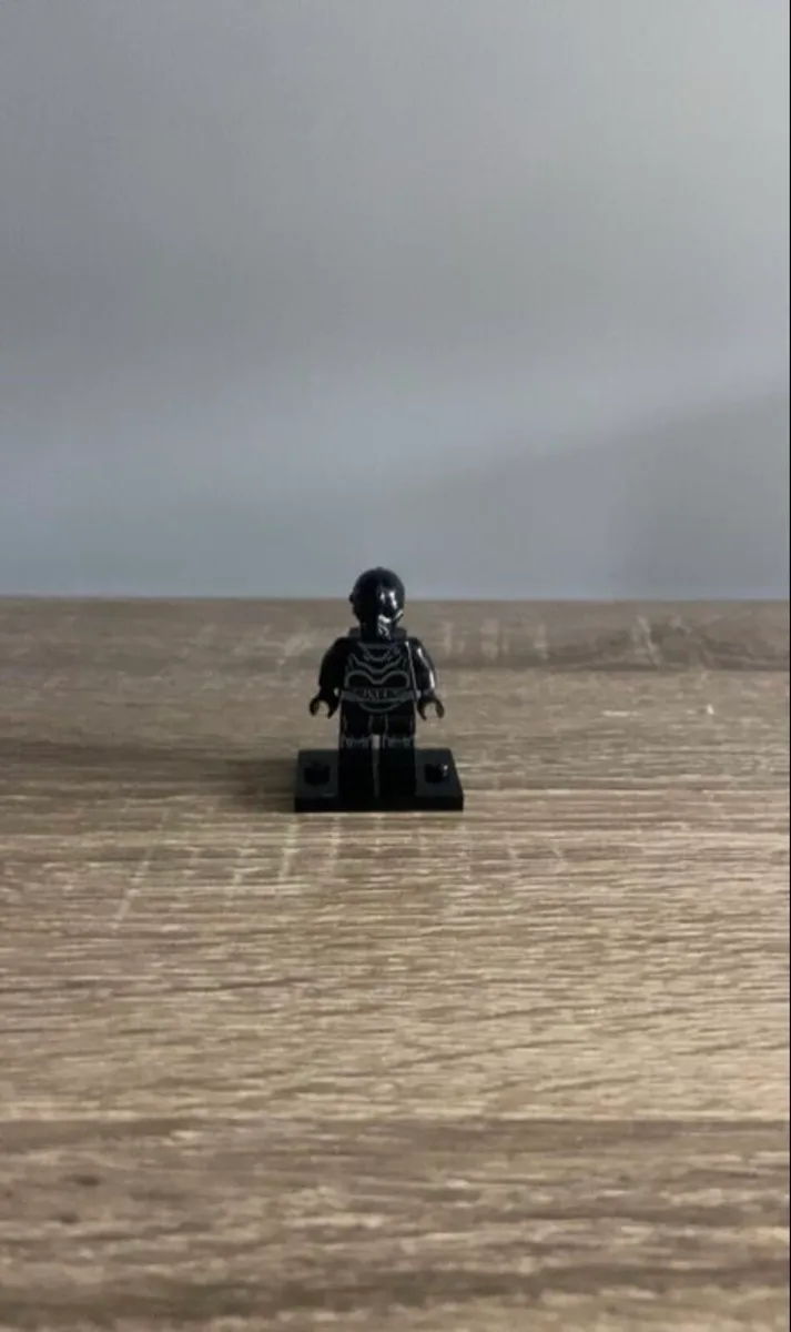 Lego Star Wars black droid