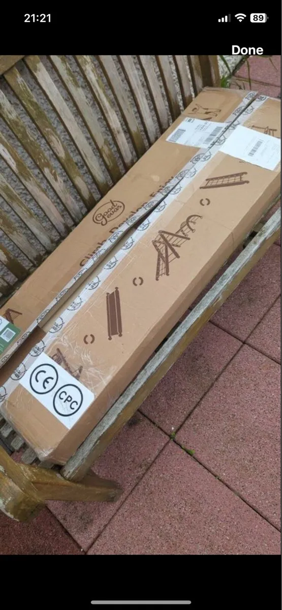 Good Evas Montessori triangle ladder & rocker arch - Image 1