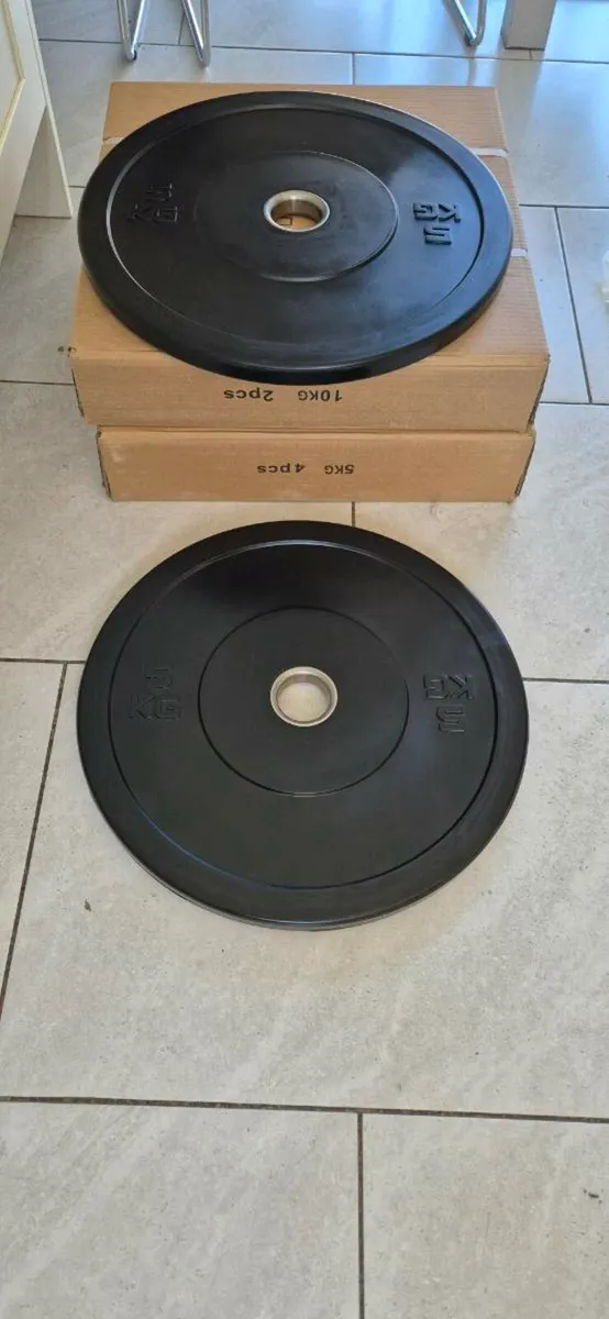 Brand new 4x5kilo Olympic bumper weight plates - Image 1