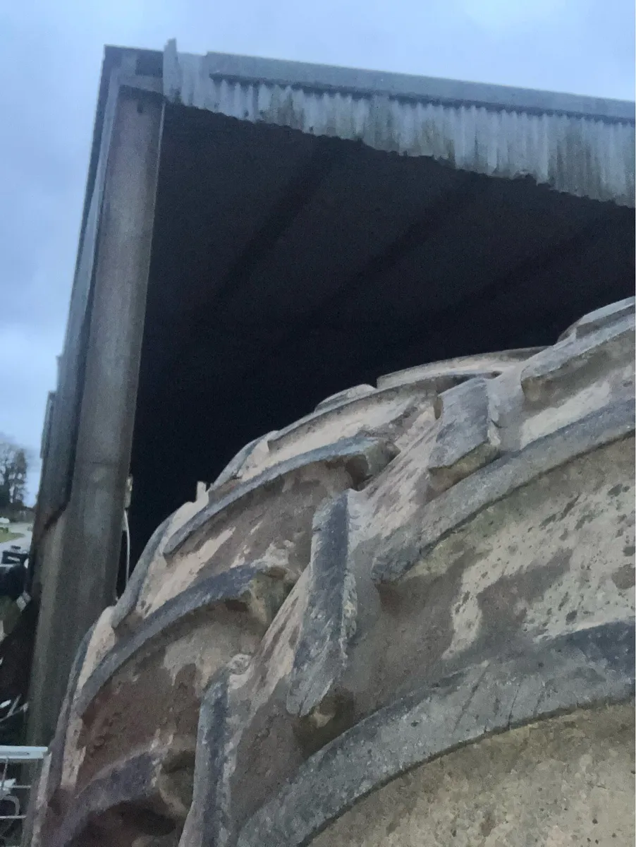 Tyres 650/65/42 - Image 1