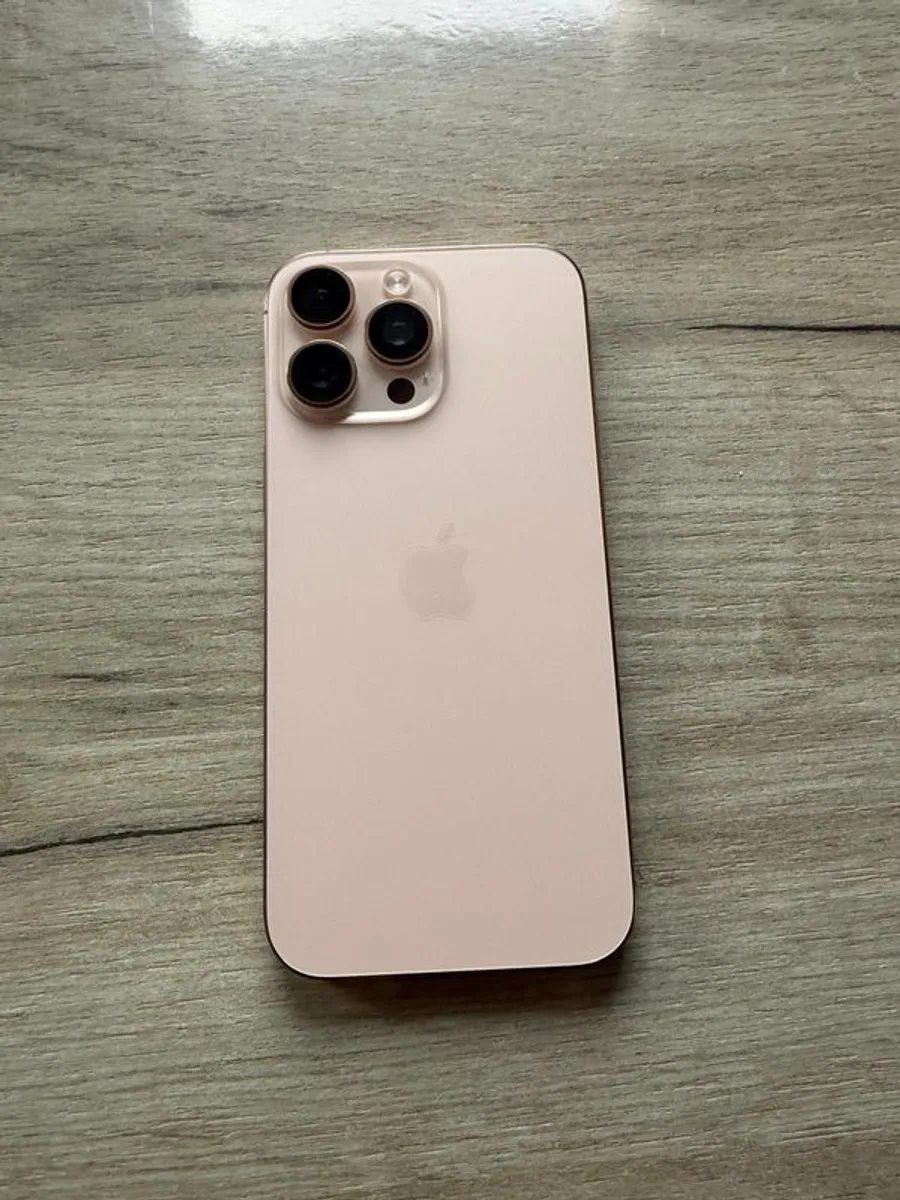 iphone 16 pro max - Image 1