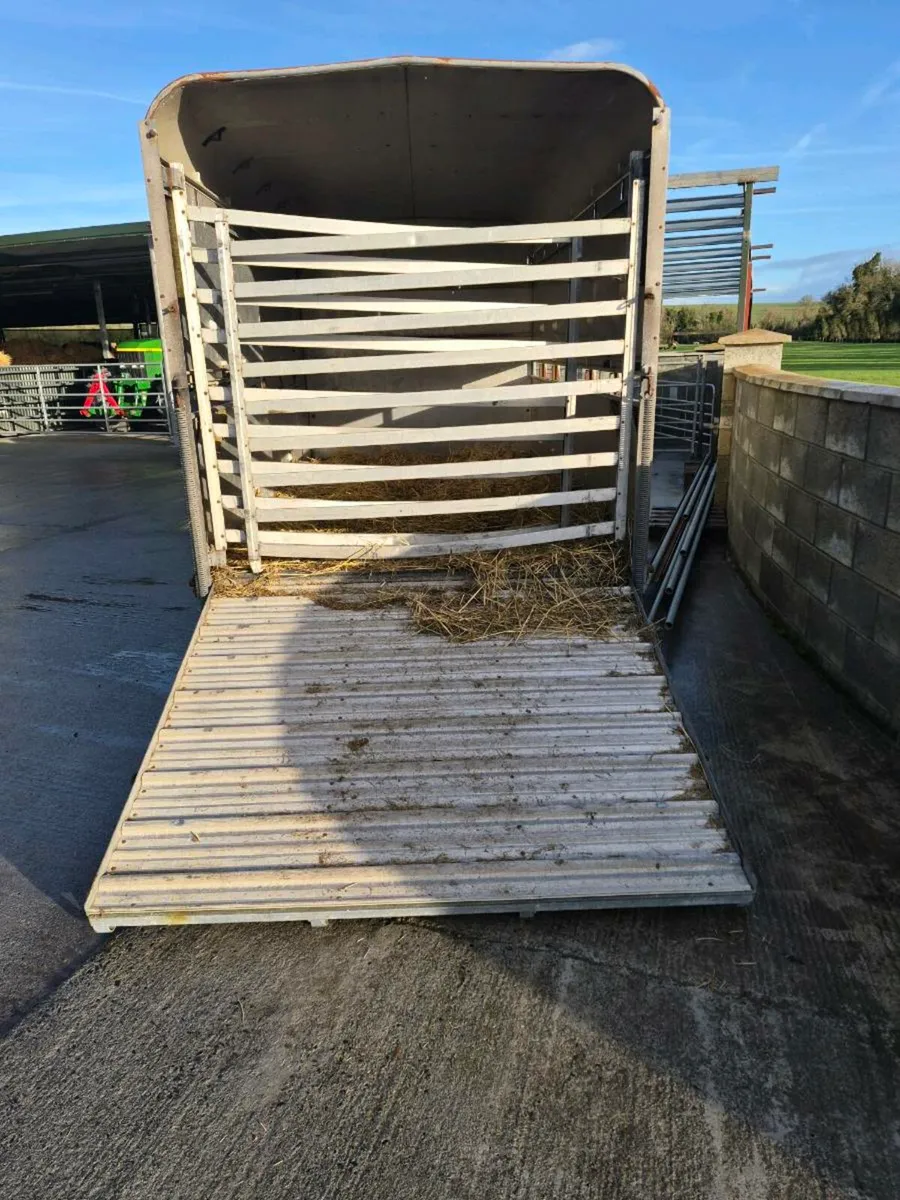 Ivor Williams body - Image 1