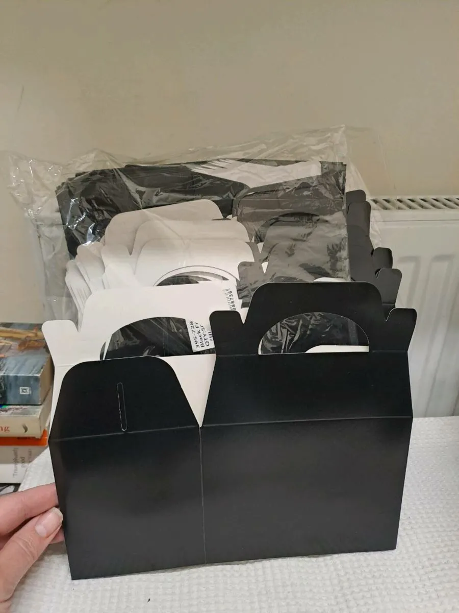50x Black Food / Cake Boxes with Handles New - Image 1