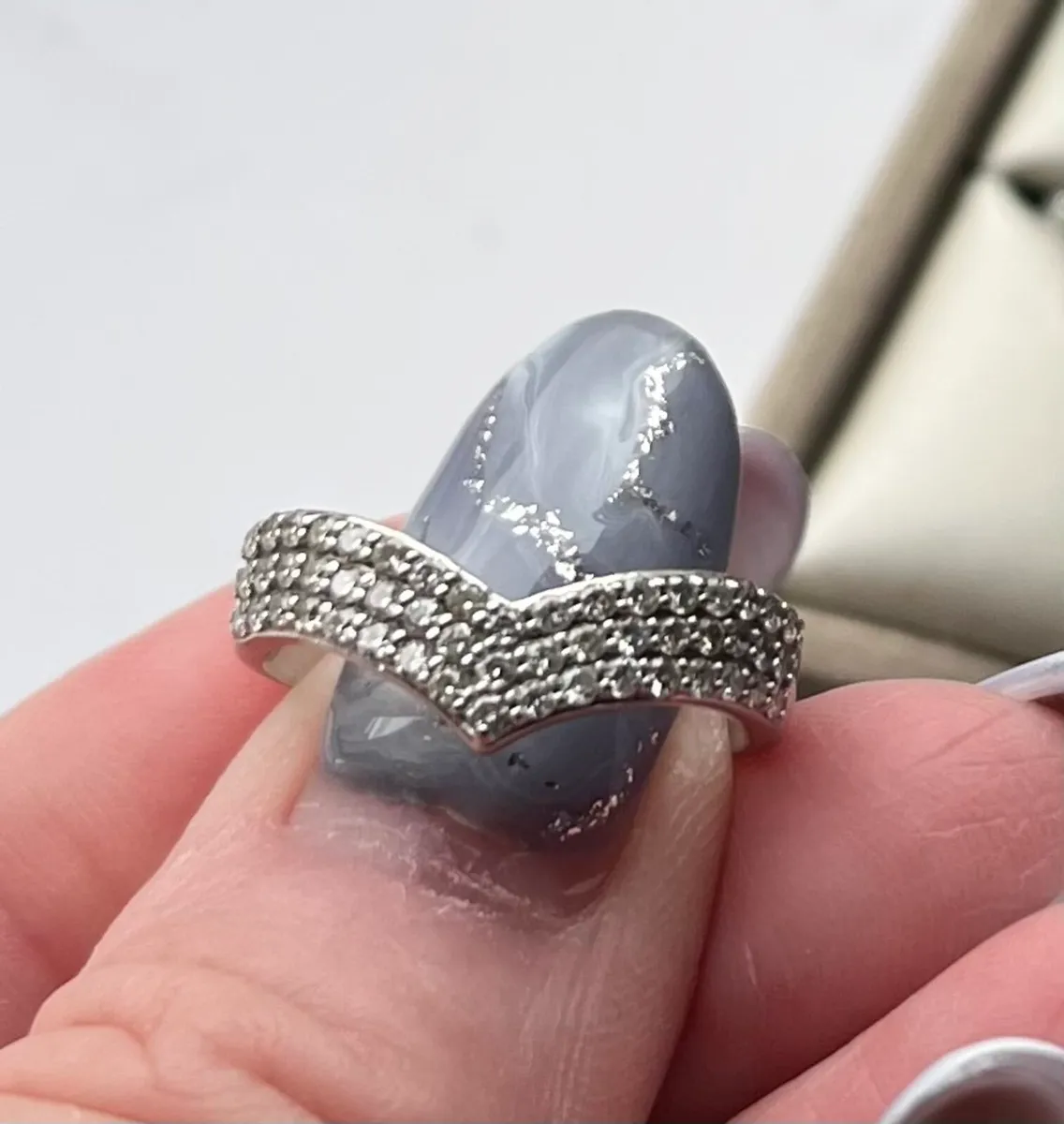 Two 18ct White Gold Diamond Rings 💍 - Image 2