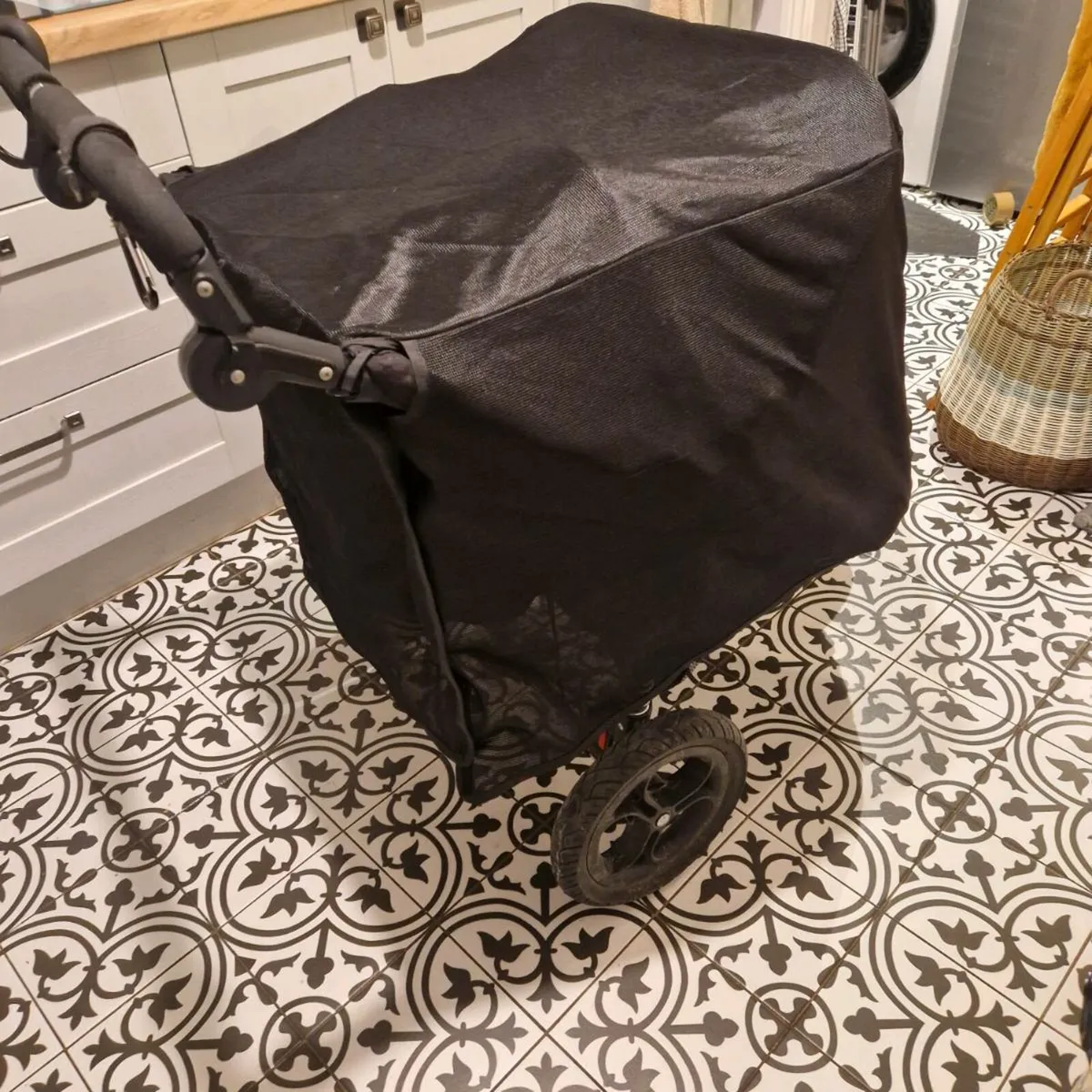 Out and about double sunscreen and raincover - Image 2