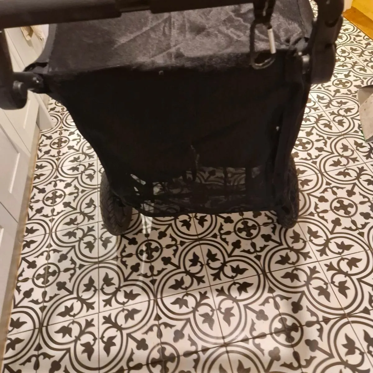 Out and about double sunscreen and raincover - Image 3