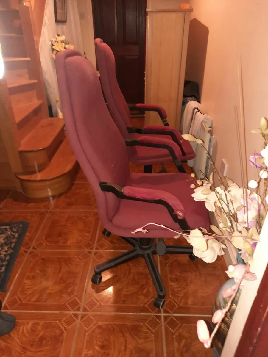 Vintage office chairs - Image 4